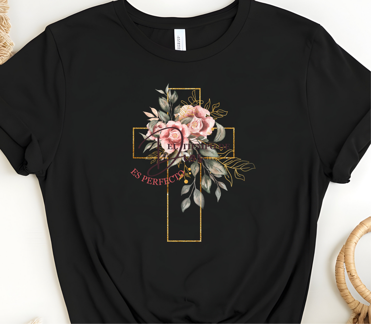 Faith Based Woman’s T-Shirt featuring a positive Spanish message “El Tiempo De Dios Es Perfecto.