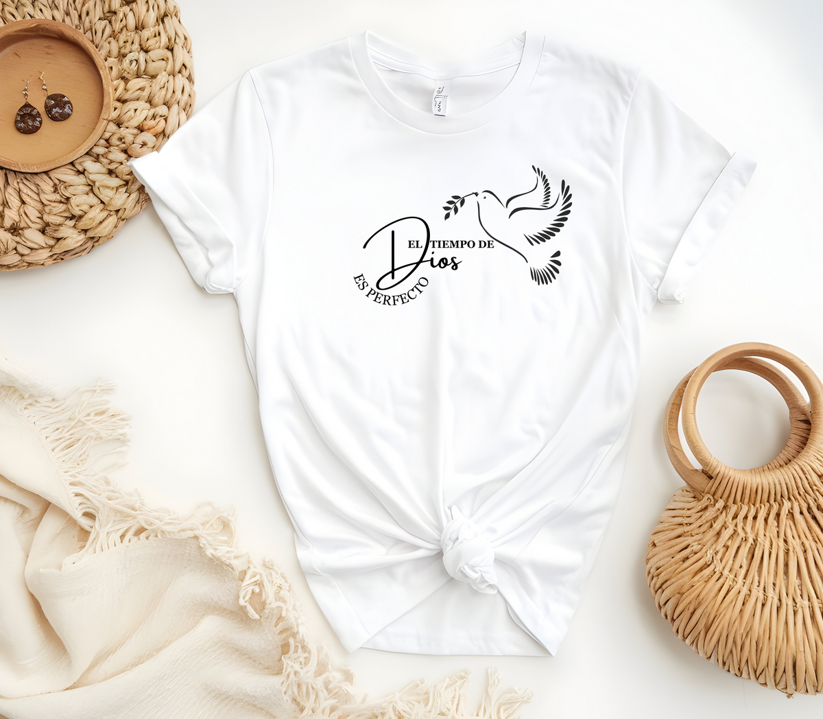 Faith Based Woman’s T-Shirt featuring the positive Spanish message “El Tiempo De Dios Es Perfecto with a dove.